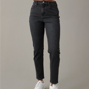 AE strgid mom jean size 12 “always black”